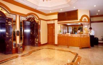 Citadel Inn Makati Макати Экстерьер фото