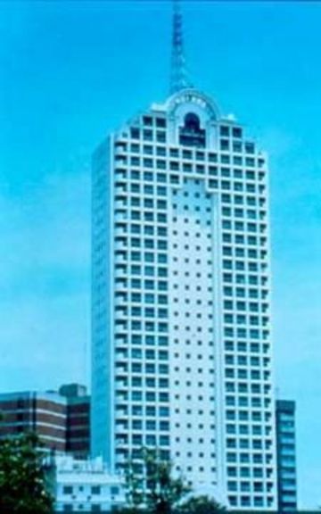 Citadel Inn Makati Макати Экстерьер фото